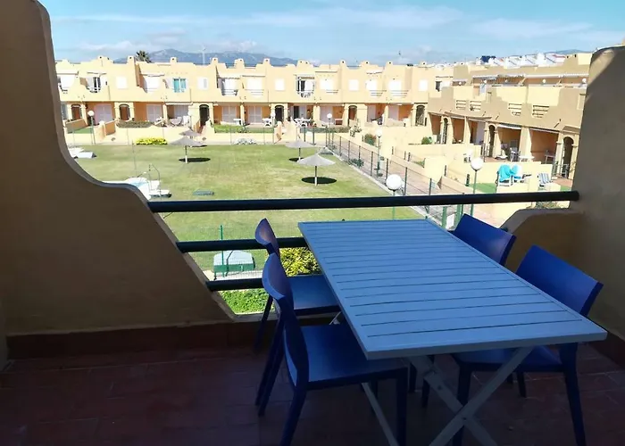 Lances I. Terrace, Beach And Pool